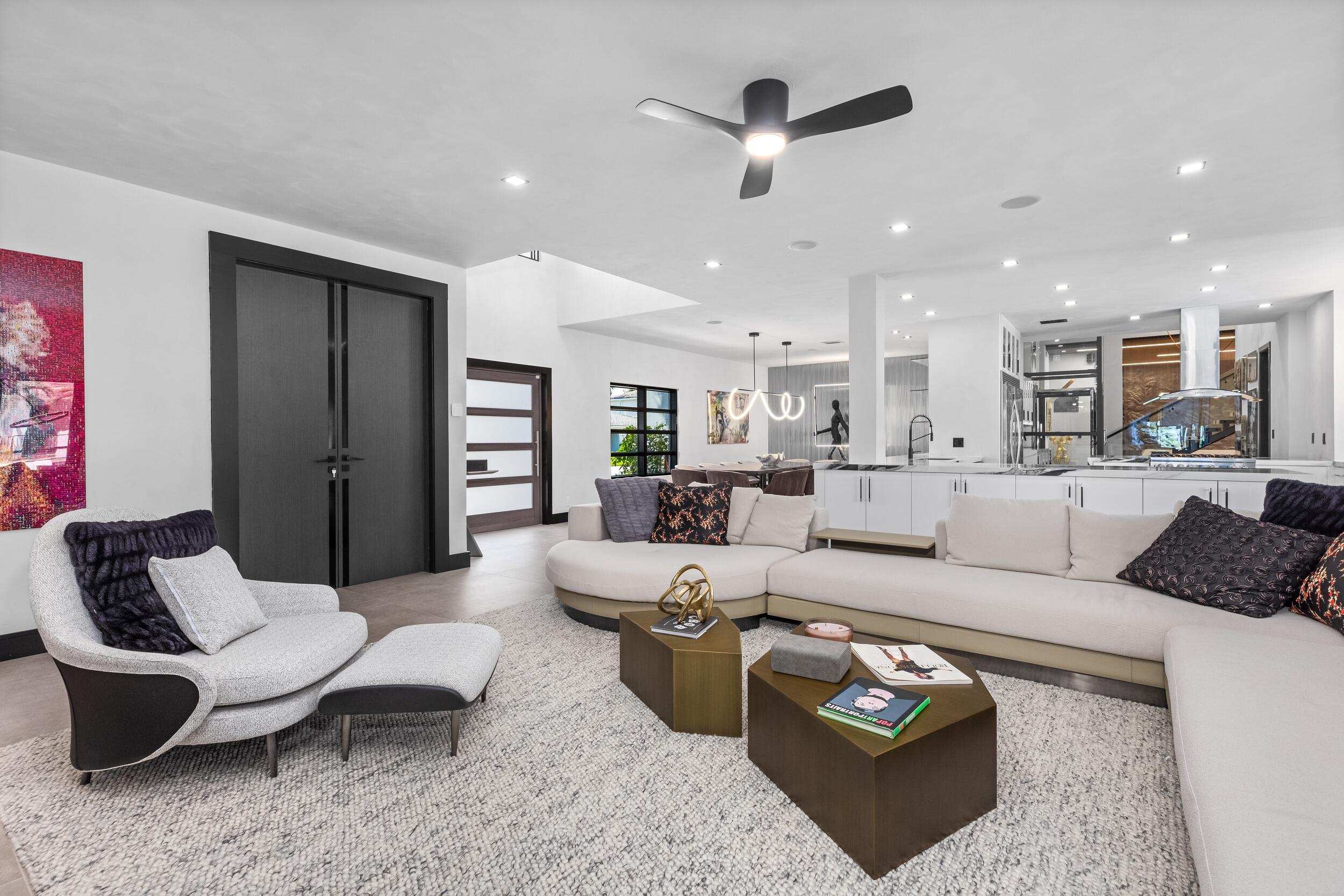 839 Northeast Bay Isle Drive Boca Raton, FL 33487 - Photo 5 of 103 Living Area 4