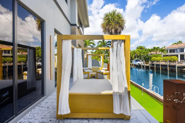 $7,495,000 | 839 Northeast Bay Isle Drive, Boca Raton, FL 33487