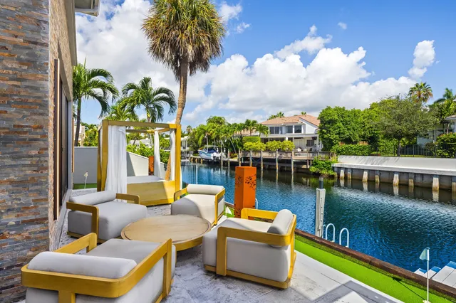 $7,495,000 | 839 Northeast Bay Isle Drive, Boca Raton, FL 33487