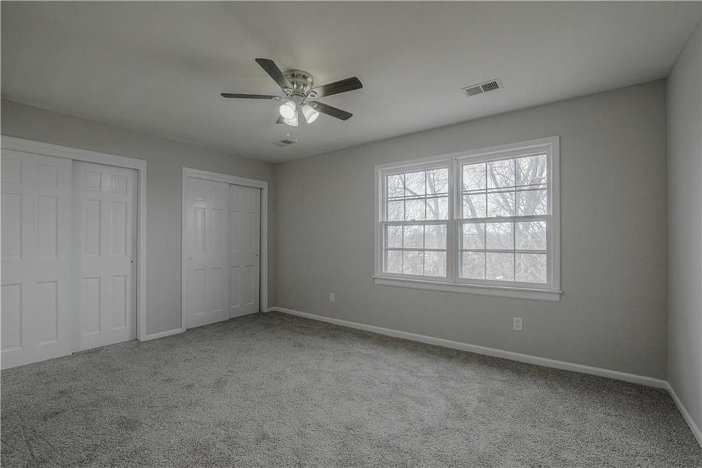 14036 West 113th Street Lenexa, KS 66215 - Photo 18 of 23