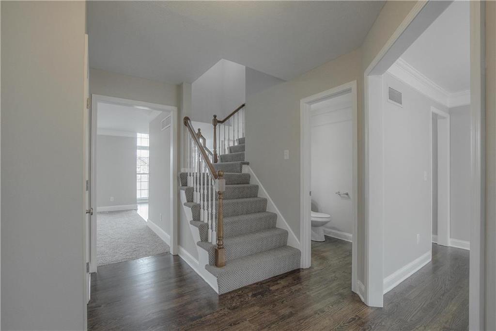 14036 West 113th Street Lenexa, KS 66215 - Photo 5 of 23