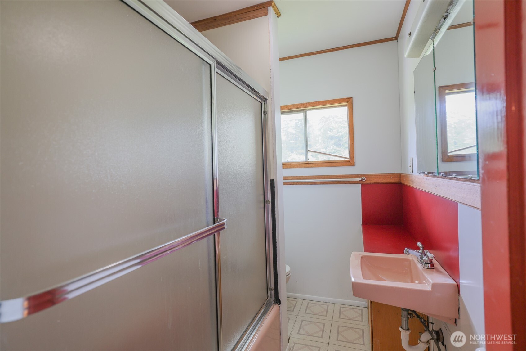 38013 Highway 2 Sultan, WA 98294 - Photo 14 of 33