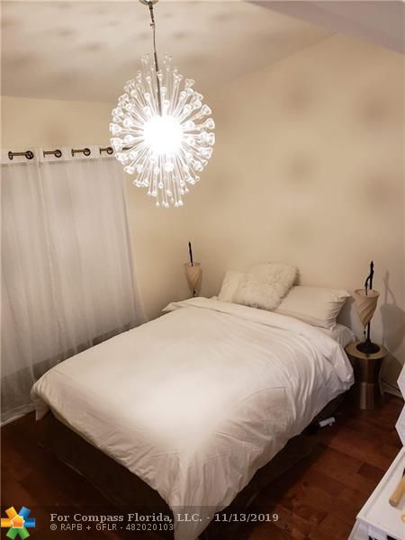 8464 Lagos De Campo Boulevard, Unit 8464 Tamarac, FL 33321 - Photo 16 of 36