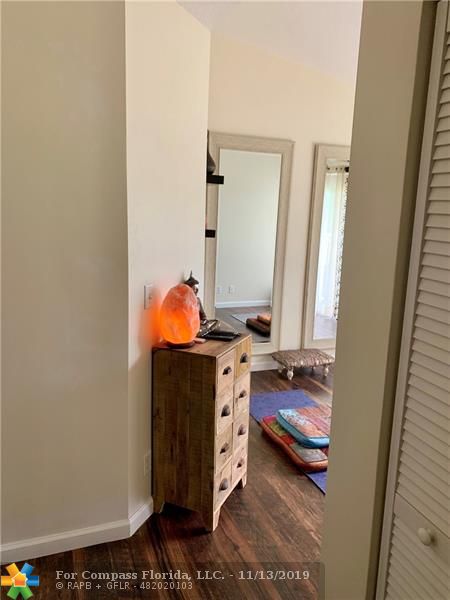 8464 Lagos De Campo Boulevard, Unit 8464 Tamarac, FL 33321 - Photo 18 of 36