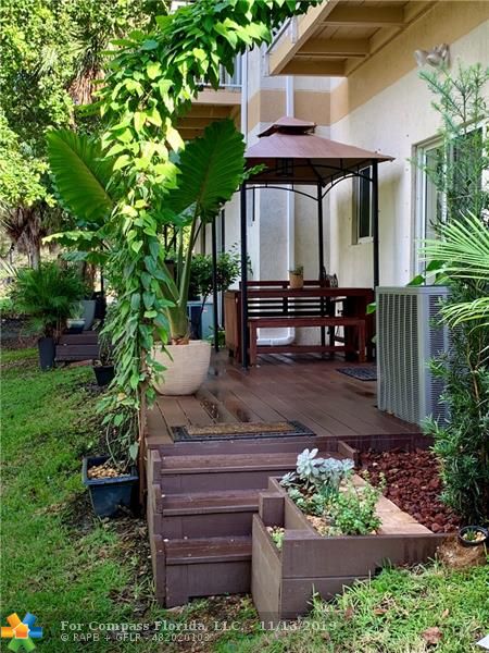 8464 Lagos De Campo Boulevard, Unit 8464 Tamarac, FL 33321 - Photo 28 of 36