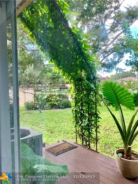 8464 Lagos De Campo Boulevard, Unit 8464 Tamarac, FL 33321 - Photo 30 of 36