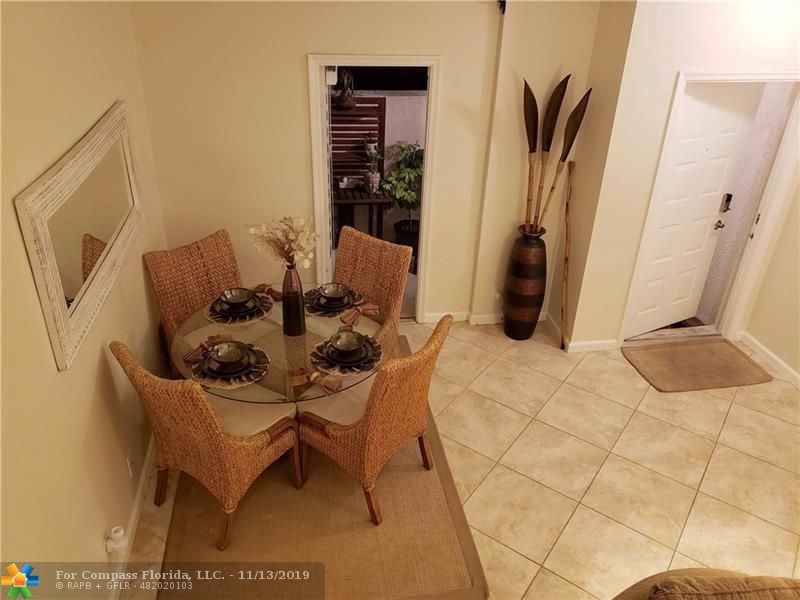 8464 Lagos De Campo Boulevard, Unit 8464 Tamarac, FL 33321 - Photo 7 of 36