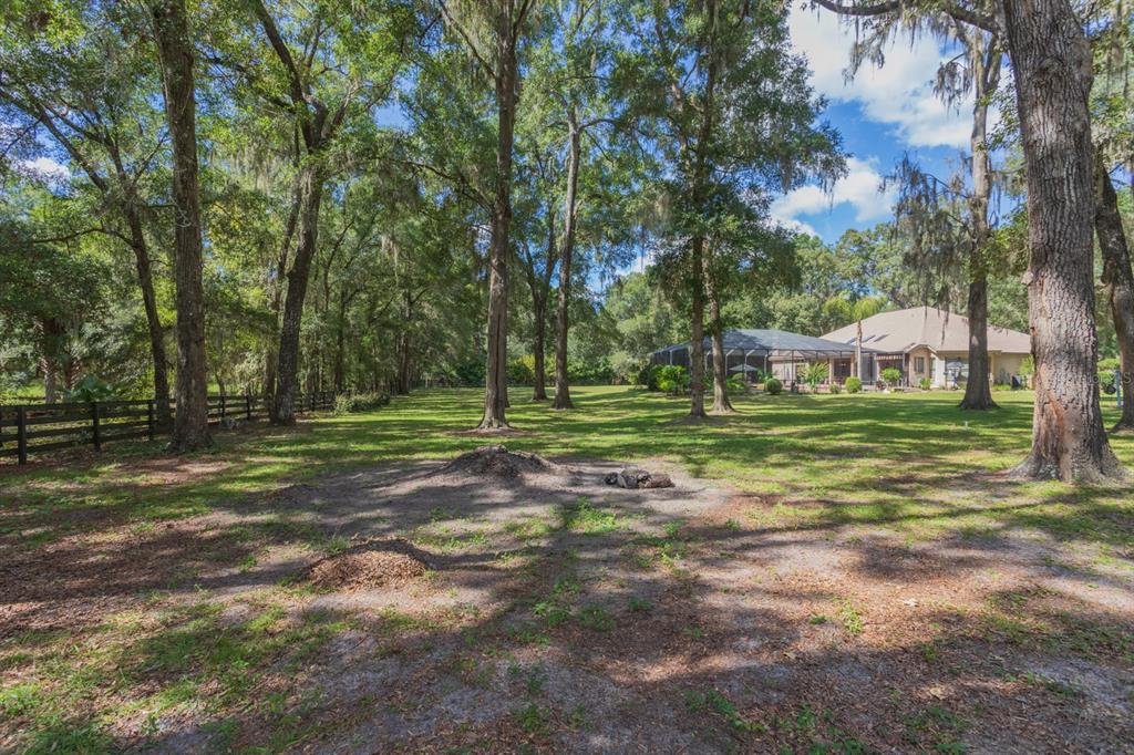 1640 Southeast 91st Place Ocala, FL 34480 - Photo 13 of 66