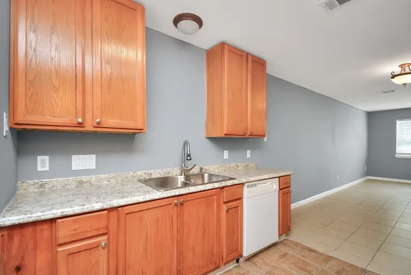 $1,750 | 11899 Algonquin Drive, Unit 1, Houston, TX 77089