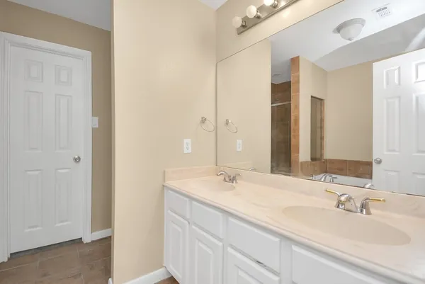 $1,750 | 11899 Algonquin Drive, Unit 1, Houston, TX 77089