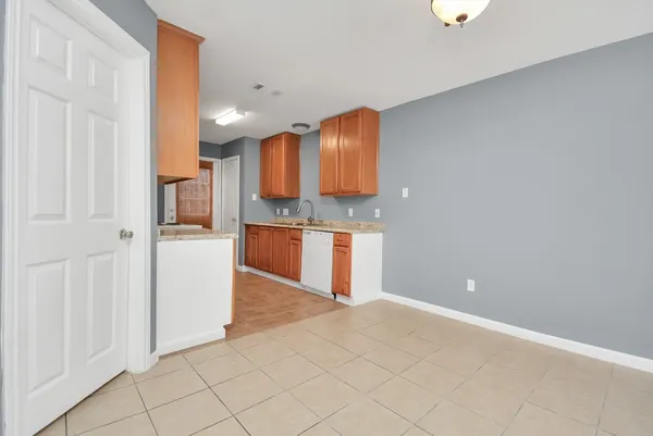 $1,750 | 11899 Algonquin Drive, Unit 1, Houston, TX 77089