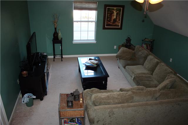 1043 Singing Springs Road Mount Juliet, TN 37122 - Photo 13 of 19 Gallery Image 13