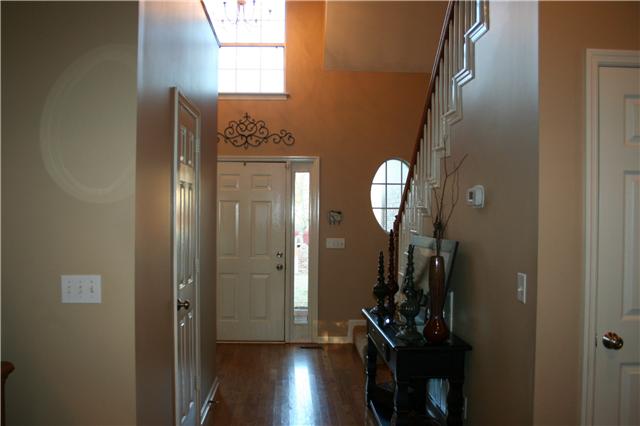 1043 Singing Springs Road Mount Juliet, TN 37122 - Photo 4 of 19 Gallery Image 4