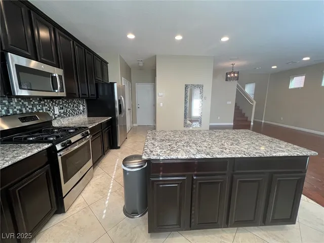 $2,000 | 7755 Jasmine Falls Drive, Las Vegas, NV 89179