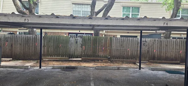 $1,400 | 5217 Arboles Drive, Unit D, Houston, TX 77035