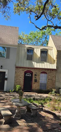 $1,400 | 5217 Arboles Drive, Unit D, Houston, TX 77035