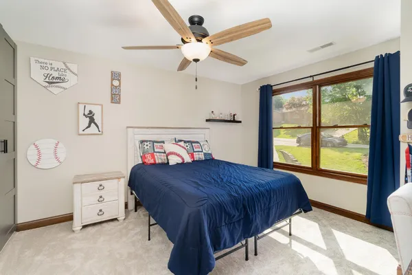 $649,000 | 1753 East Cove Circle, Lawrenceburg, IN 47025