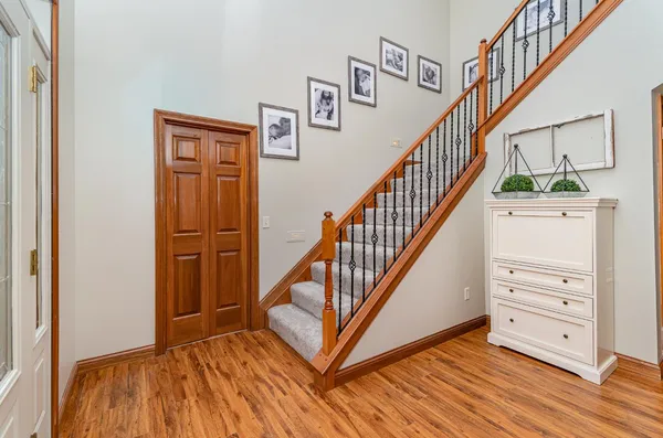 $649,000 | 1753 East Cove Circle, Lawrenceburg, IN 47025