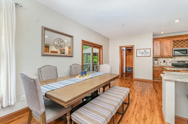 $649,000 | 1753 East Cove Circle, Lawrenceburg, IN 47025