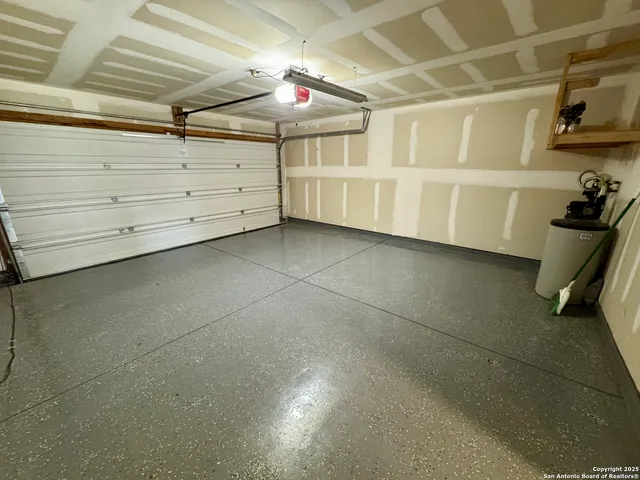 $1,700 | 8755 Sunview, San Antonio, TX 78224