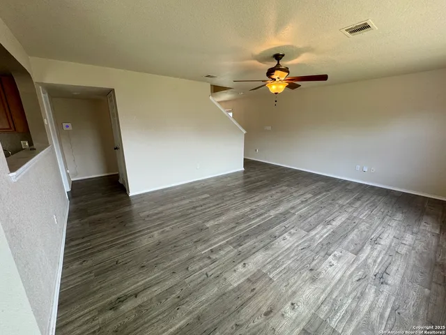 $1,700 | 8755 Sunview, San Antonio, TX 78224