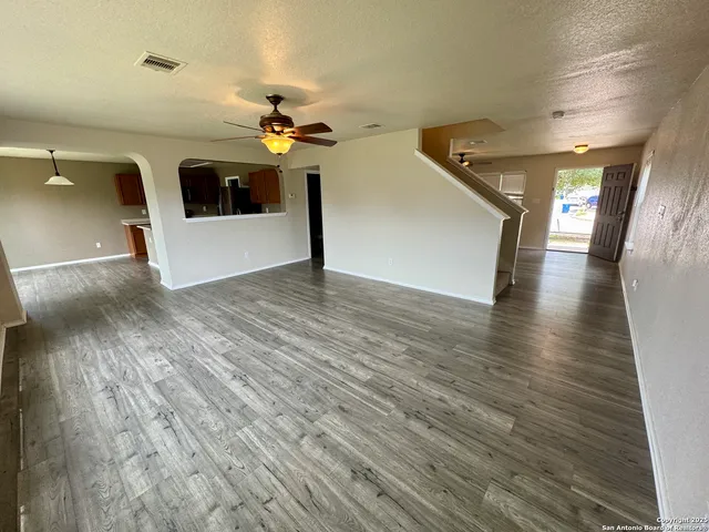$1,700 | 8755 Sunview, San Antonio, TX 78224