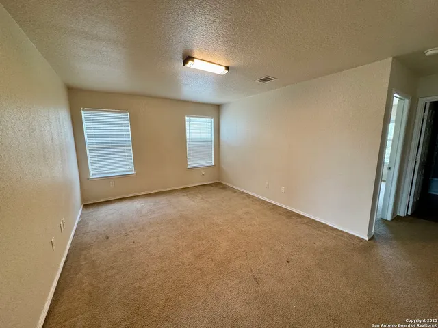 $1,700 | 8755 Sunview, San Antonio, TX 78224