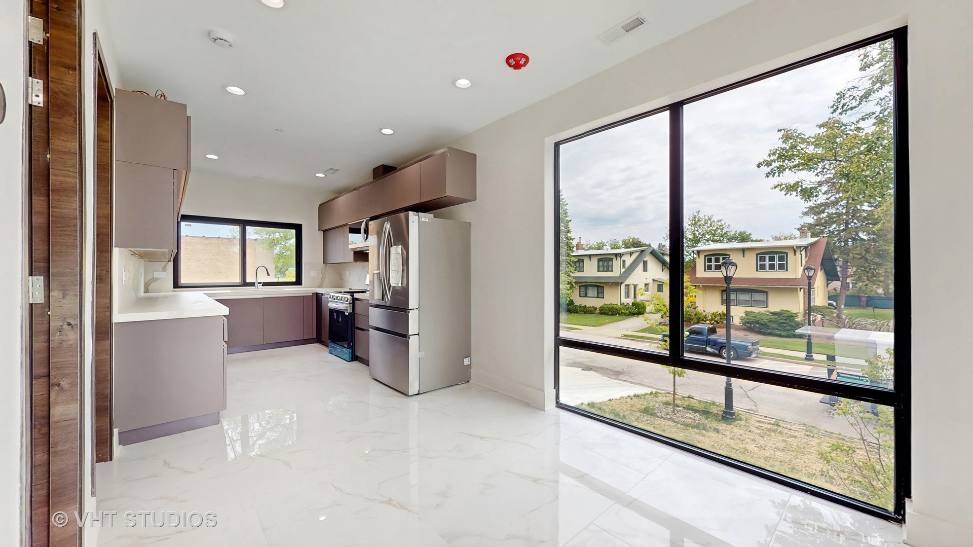 6342 Hennings Court Morton Grove, IL 60053 - Photo 12 of 59