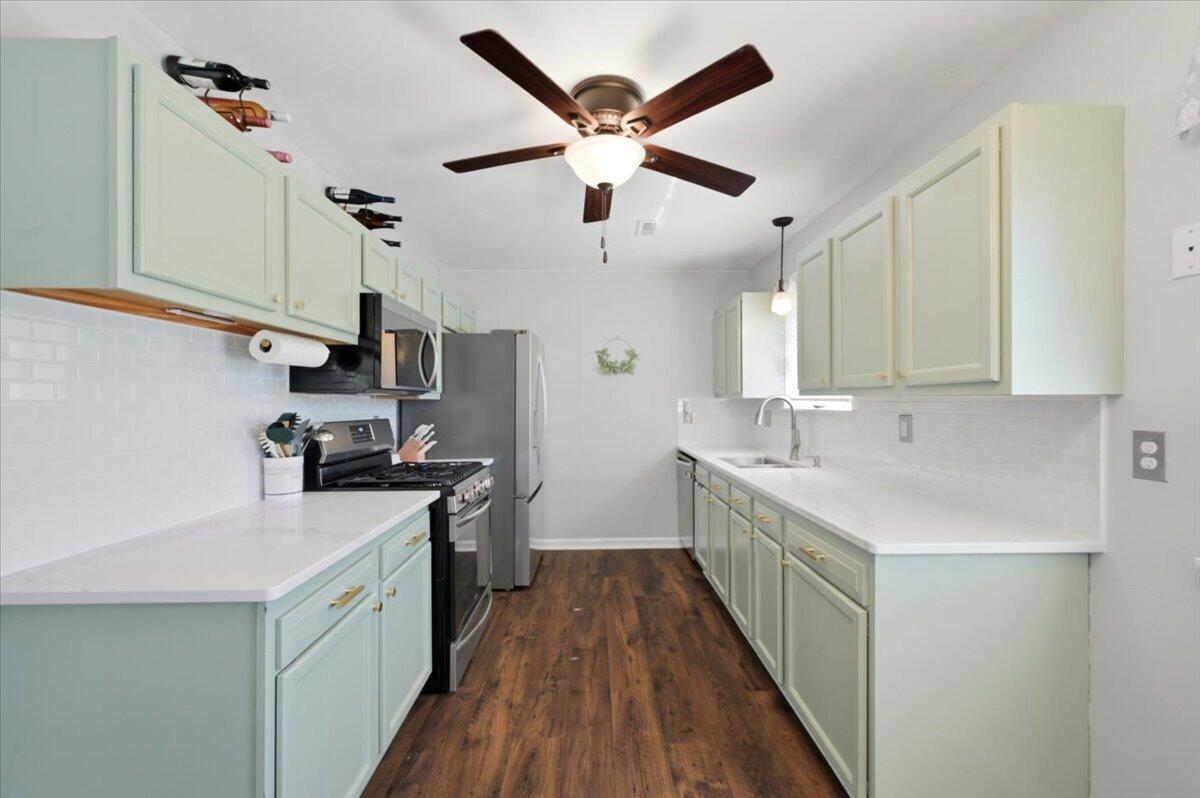 8210 North Henry Ruff Road Westland, MI 48185 - Photo 12 of 38 12-DSC_4968