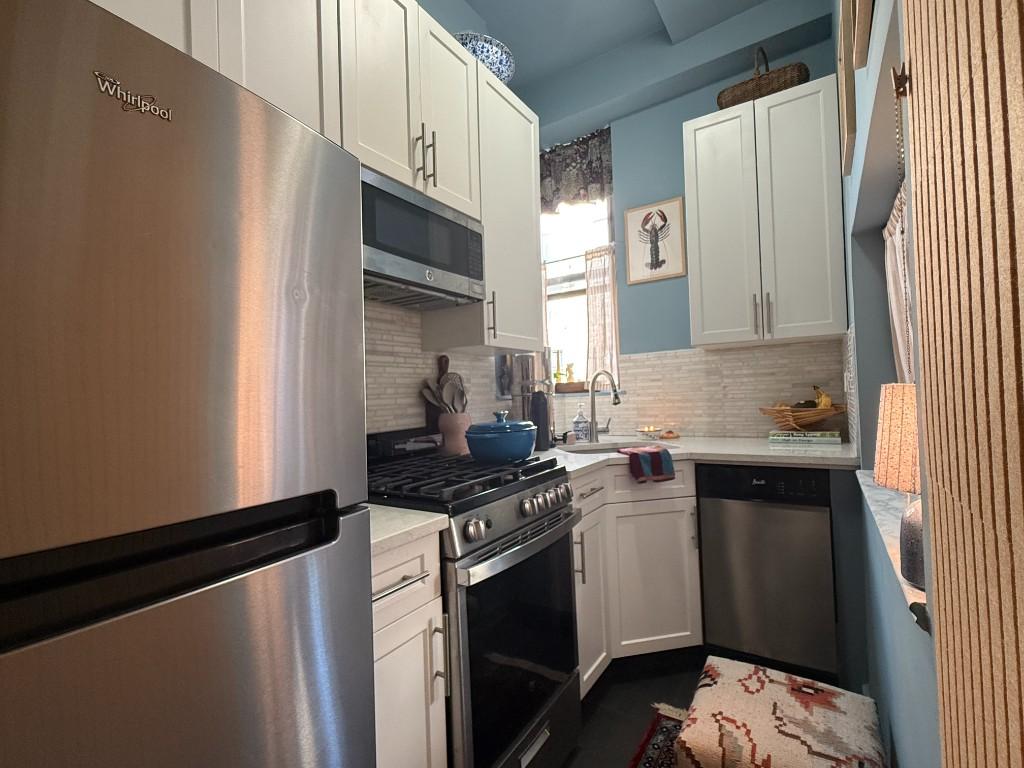 155 Riverside Drive, Unit 10C Manhattan, NY 10024 - Photo 4 of 11 Photo 4