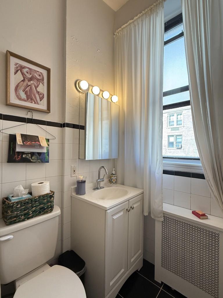 155 Riverside Drive, Unit 10C Manhattan, NY 10024 - Photo 5 of 11 Photo 5