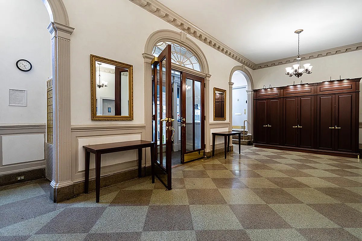 155 Riverside Drive, Unit 10C Manhattan, NY 10024 - Photo 8 of 11