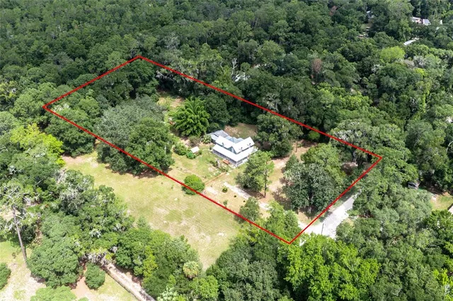 $470,000 | 4812 Northeast 255th Drive, Melrose, FL 32666