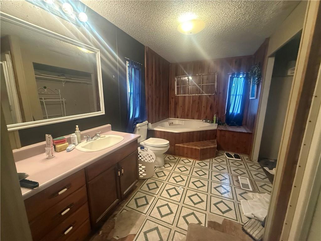 401 West Larch Street Cherokee, KS 66724 - Photo 7 of 7