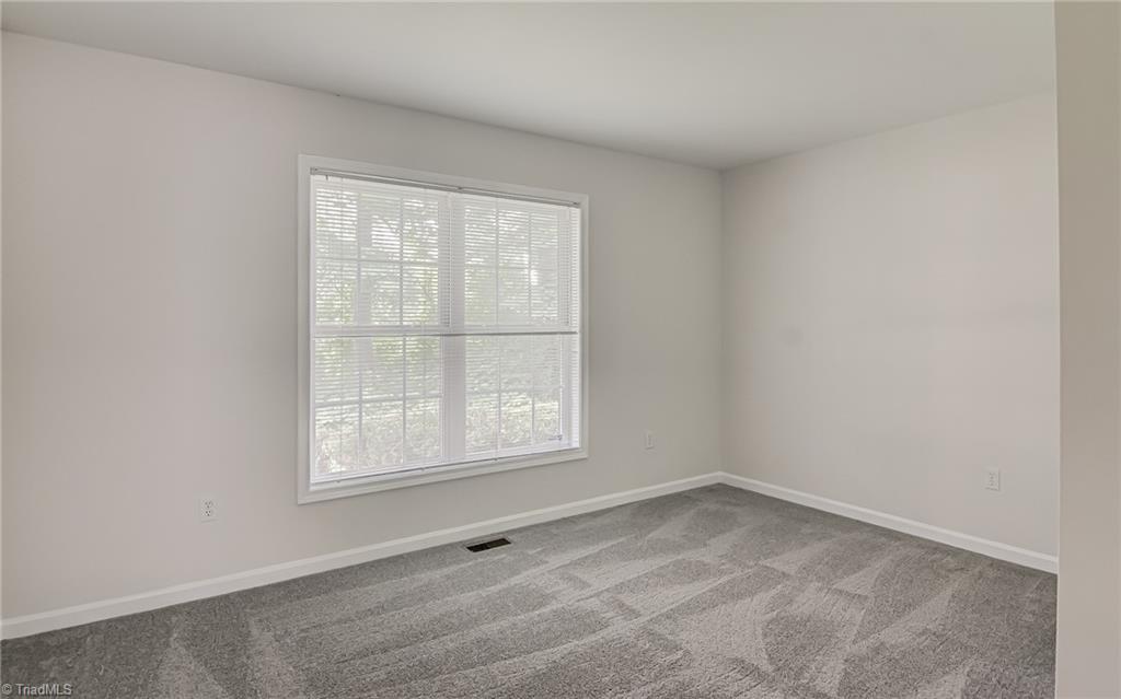 5201 Harvey Road Jamestown, NC 27282 - Photo 20 of 30