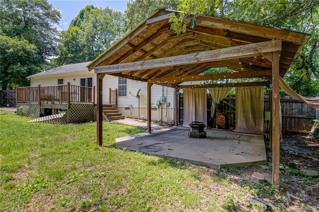 5201 Harvey Road Jamestown, NC 27282 - Photo 26 of 30