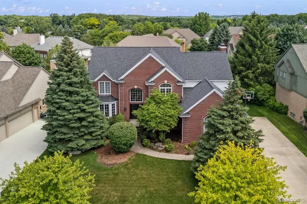 $819,000 | 3612 Sleepy Fox Drive, Rochester, MI 48309