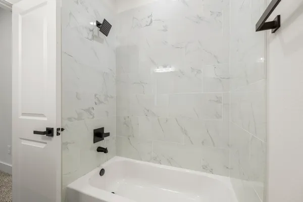 a bathroom with a bathtub