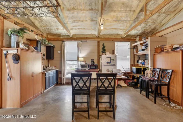 $390,000 | 9313 Pigeon Roost Road, Olive Branch, MS 38654