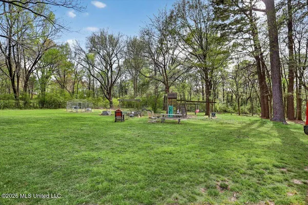 $390,000 | 9313 Pigeon Roost Road, Olive Branch, MS 38654