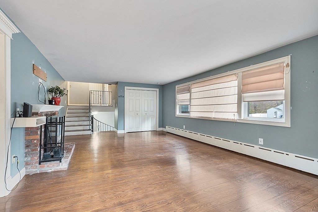 9 Kitchener Road Sterling, MA 01564 - Photo 11 of 40 Gallery Image 11