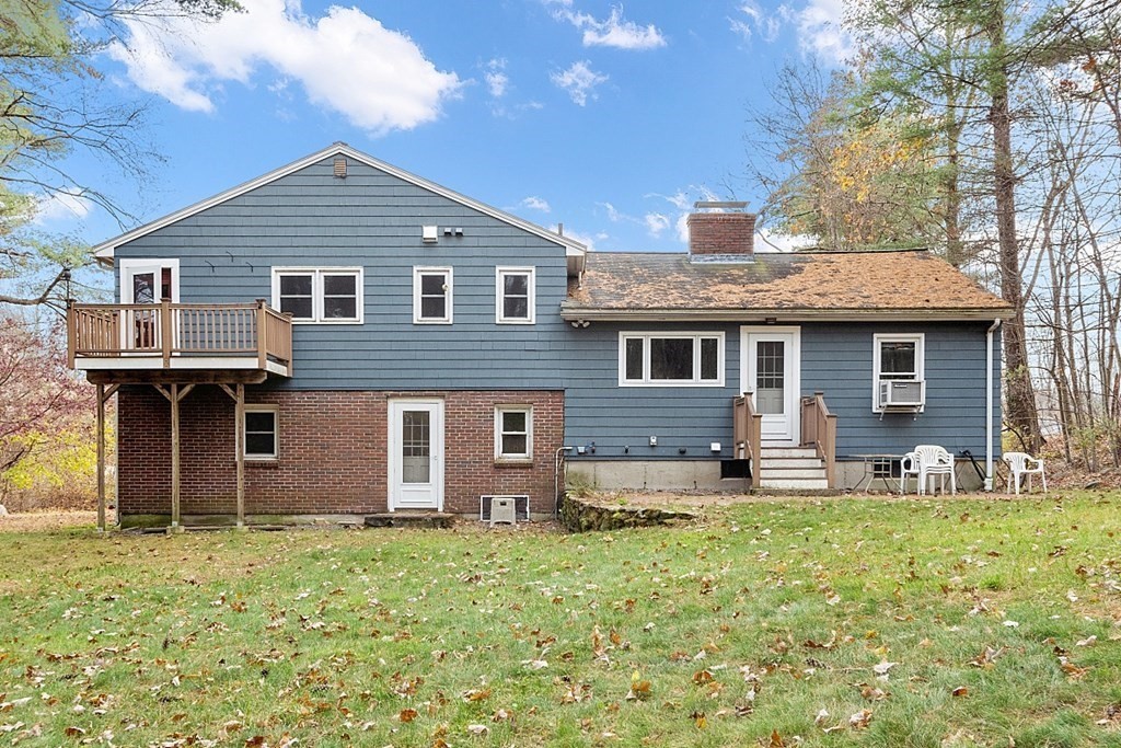 9 Kitchener Road Sterling, MA 01564 - Photo 2 of 40 Gallery Image 2