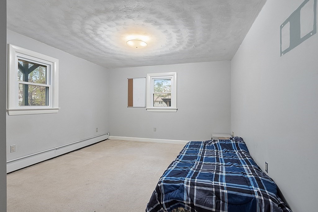 9 Kitchener Road Sterling, MA 01564 - Photo 39 of 40 Gallery Image 39