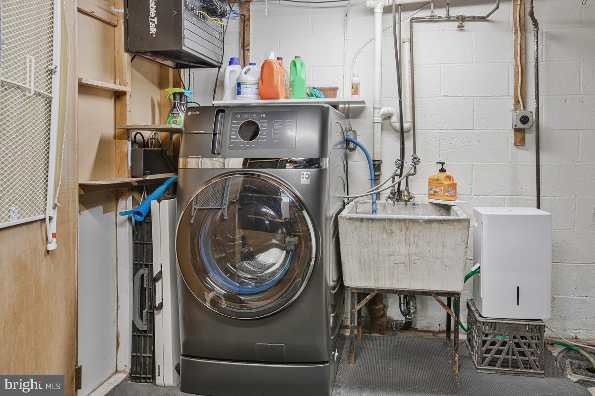 8425 Kings Ridge Road Baltimore, MD 21234 - Photo 29 of 34 All in 1 washer and dryer