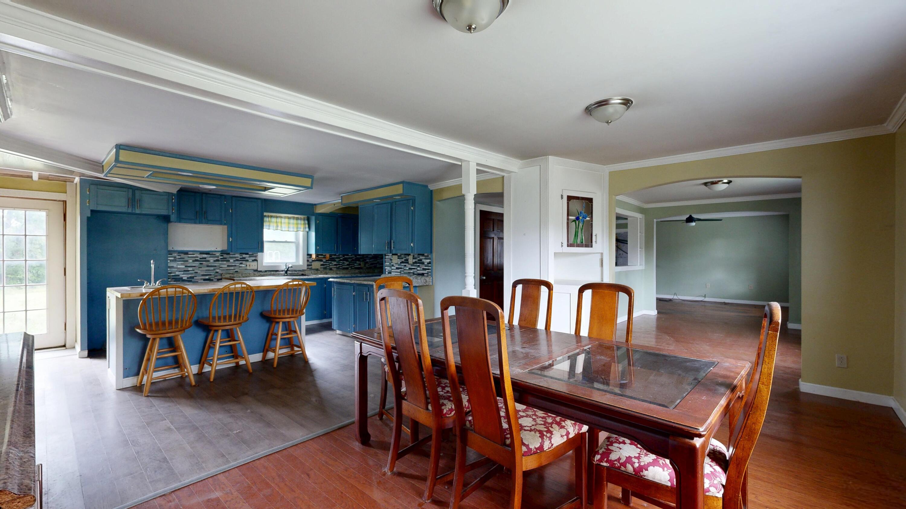 445 West River Road Augusta, ME 04330 - Photo 9 of 44