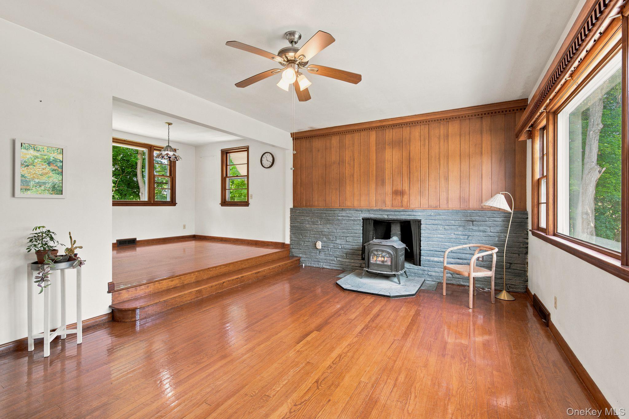 13 Osborne Road Poughkeepsie, NY 12601 - Photo 6 of 35 Gallery Image 6