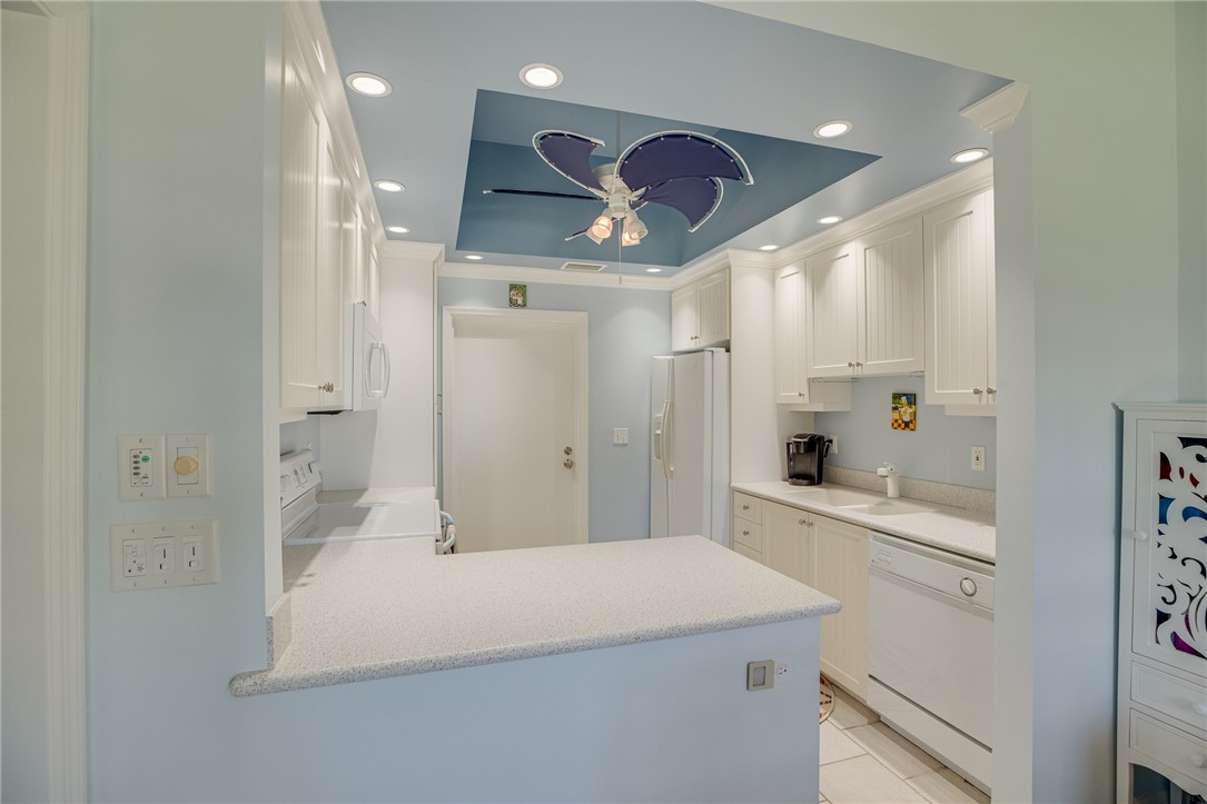 1180 Reef Road, Unit C12 Vero Beach, FL 32963 - Photo 16 of 36 Gallery Image 16