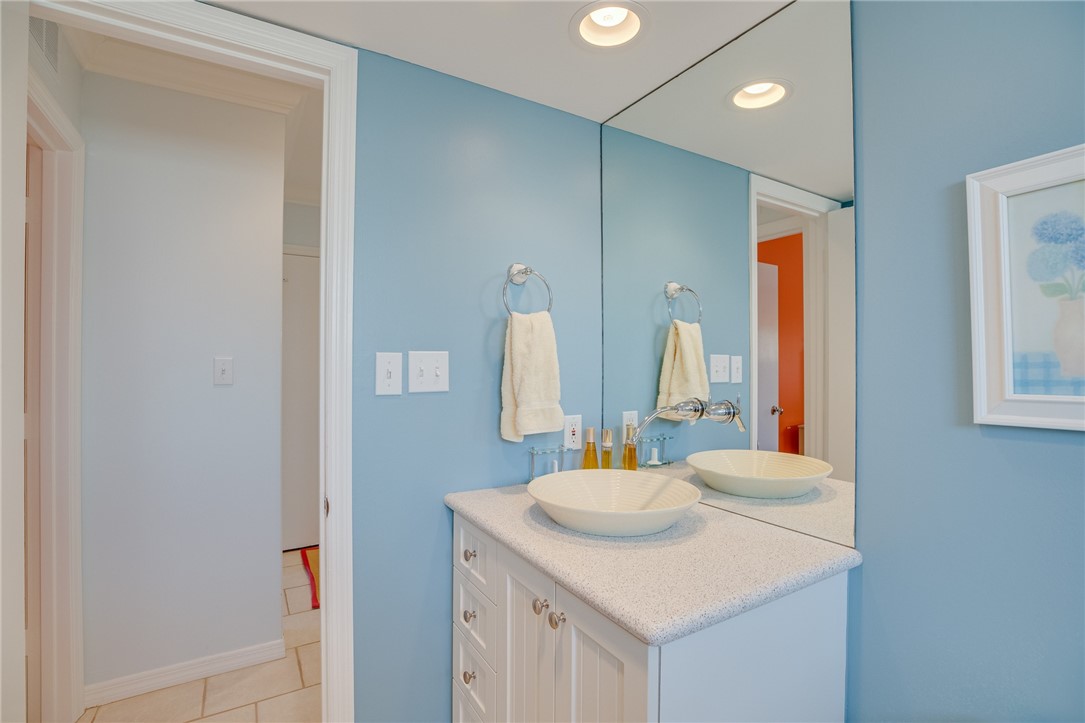 1180 Reef Road, Unit C12 Vero Beach, FL 32963 - Photo 30 of 36 Gallery Image 30