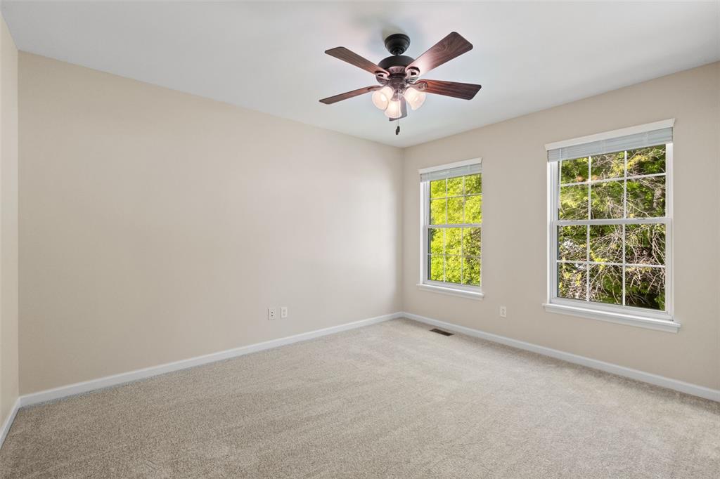 950 Castle Pines Drive Ballwin, MO 63021 - Photo 33 of 47 Gallery Image 33