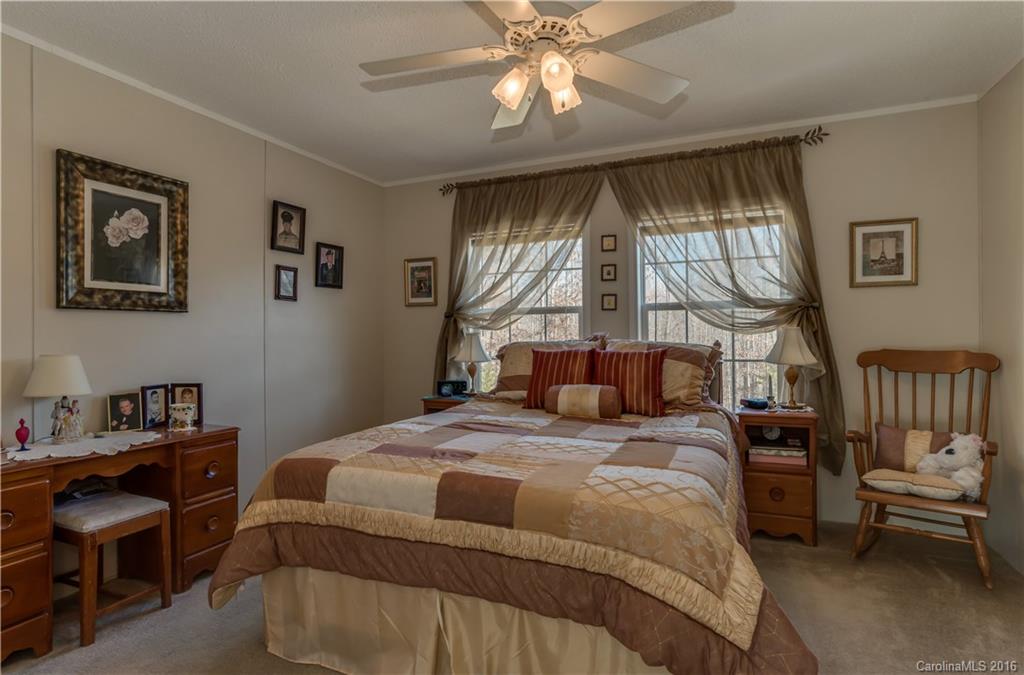 211 Butter Street Landrum, SC 29356 - Photo 14 of 23